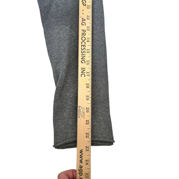 JW Los Angeles Gray Embroidered Bird Floral Sweatshirt Top M D45 - Picture 6 of 8